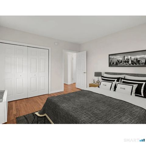 Tiny photo for 122 Woodside Green #1A, Stamford, CT 06901 (MLS # 24155933)