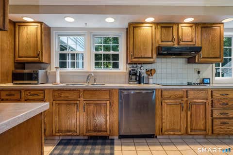 Tiny photo for 7 Milestone Lane, Madison, CT 06443 (MLS # 24195695)