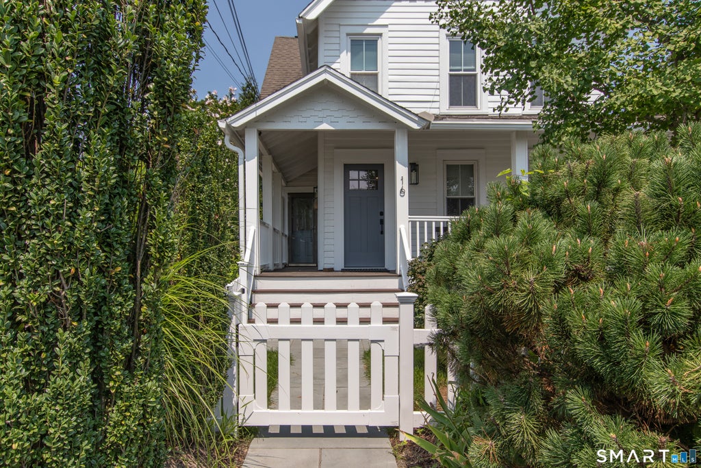 Photo of 16 Burwell Street, Norwalk, CT 06854 (MLS # 24198327)