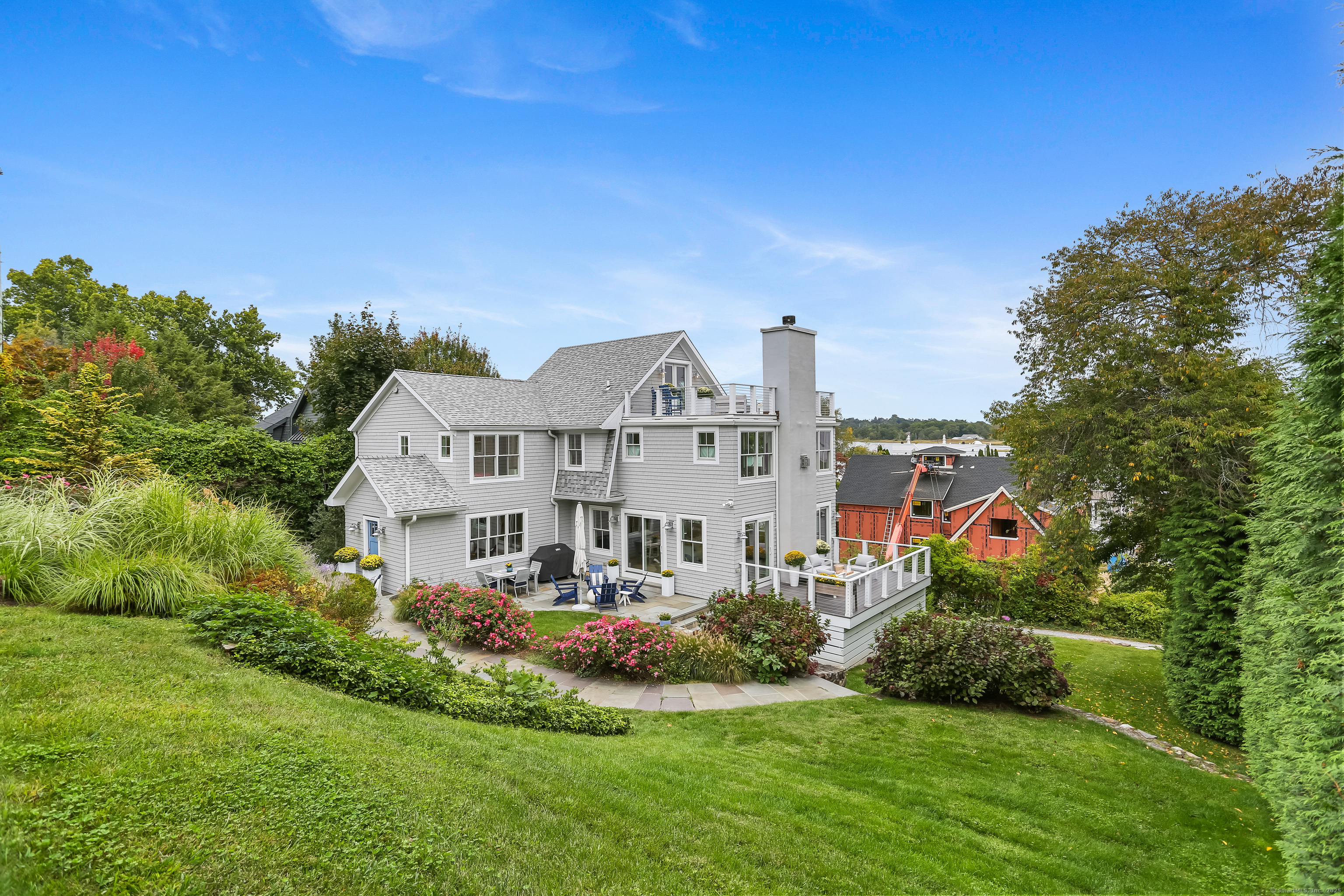 11 Sterling Drive
