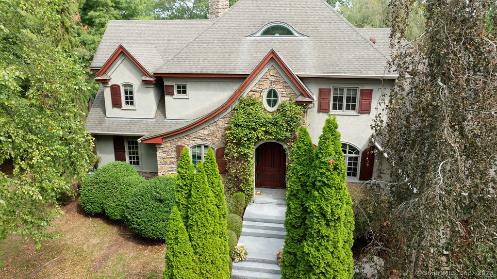 76 Sachem Head Road