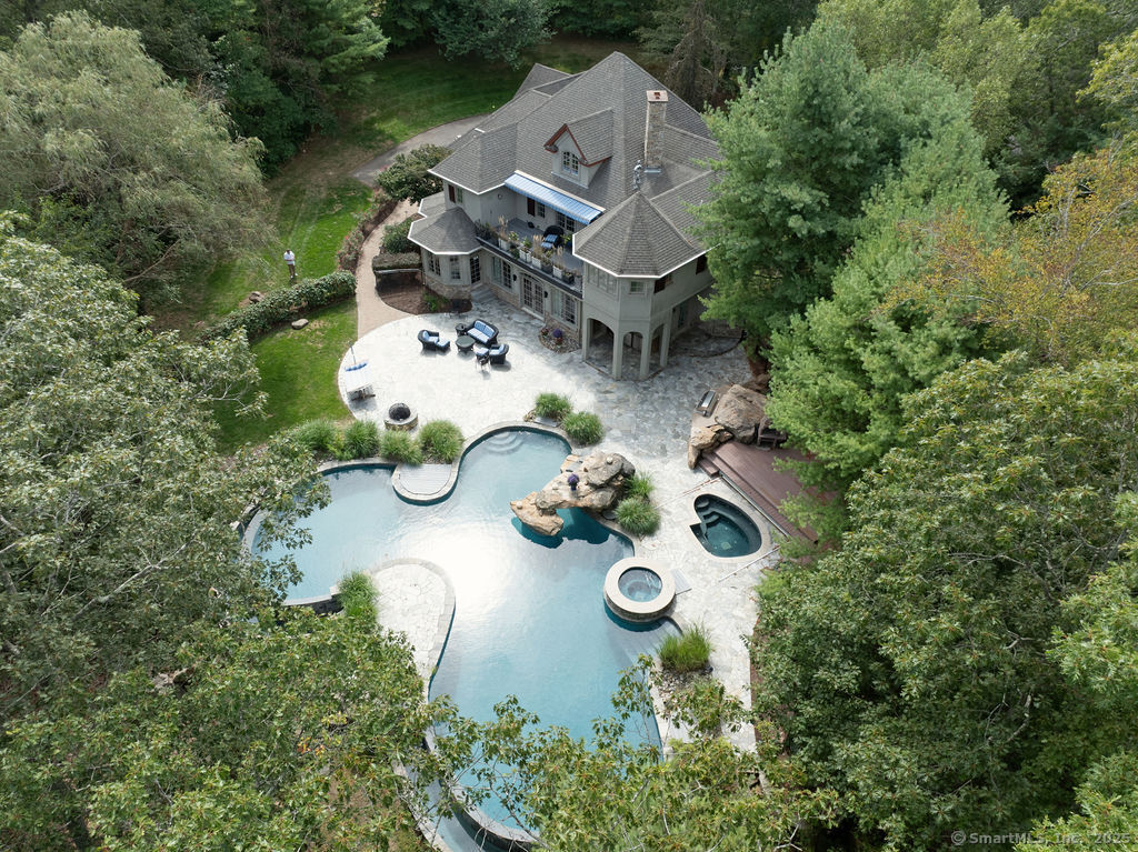 76 Sachem Head Road