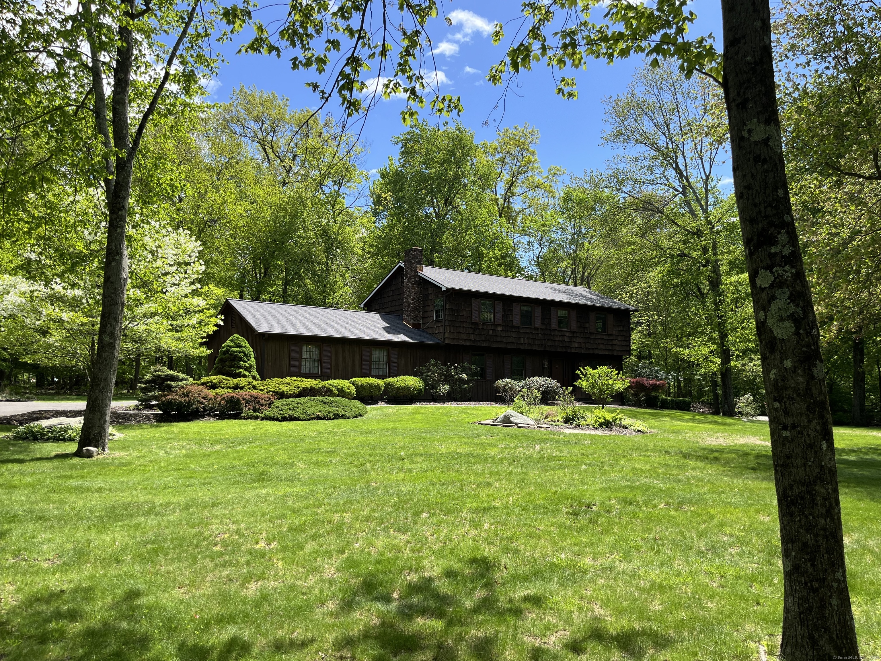 10 Tanglewood Drive