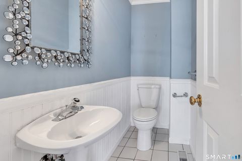 Tiny photo for 2612 North Avenue #F9, Bridgeport, CT 06604 (MLS # 24168302)