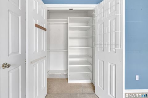 Tiny photo for 2612 North Avenue #F9, Bridgeport, CT 06604 (MLS # 24168302)