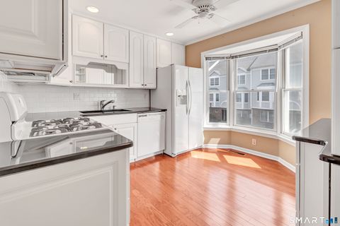 Tiny photo for 2612 North Avenue #F9, Bridgeport, CT 06604 (MLS # 24168302)