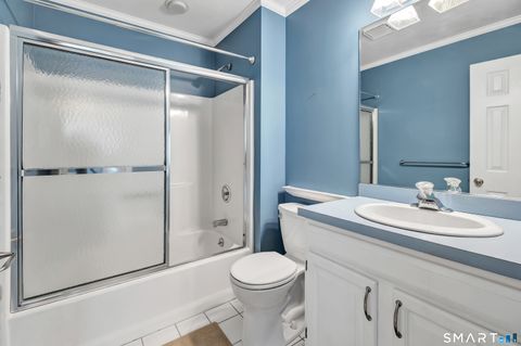 Tiny photo for 2612 North Avenue #F9, Bridgeport, CT 06604 (MLS # 24168302)