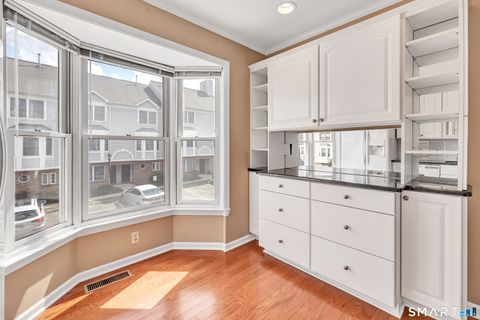 Tiny photo for 2612 North Avenue #F9, Bridgeport, CT 06604 (MLS # 24168302)