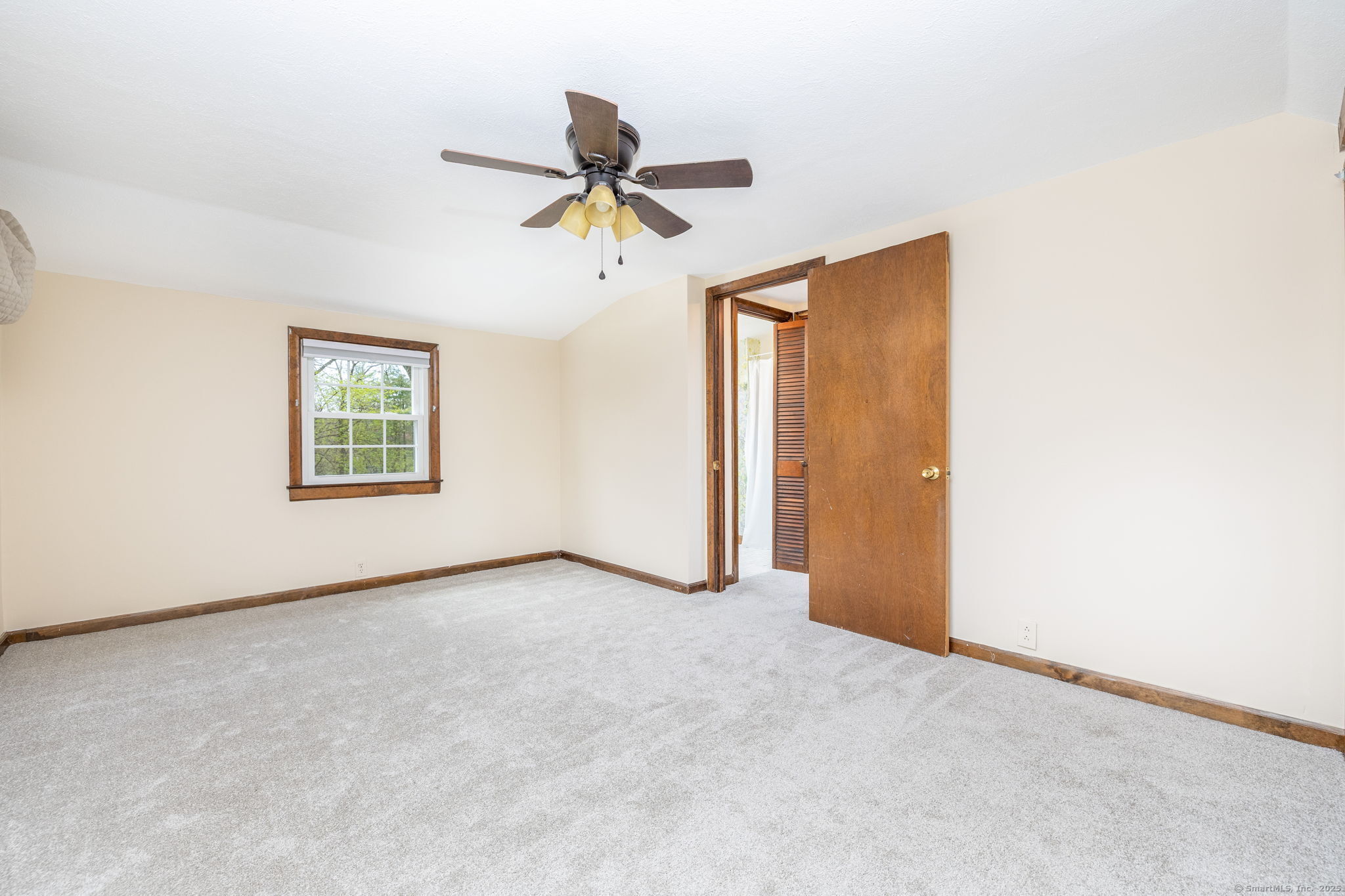 19 Salem Circle, Windsor, Connecticut image 15