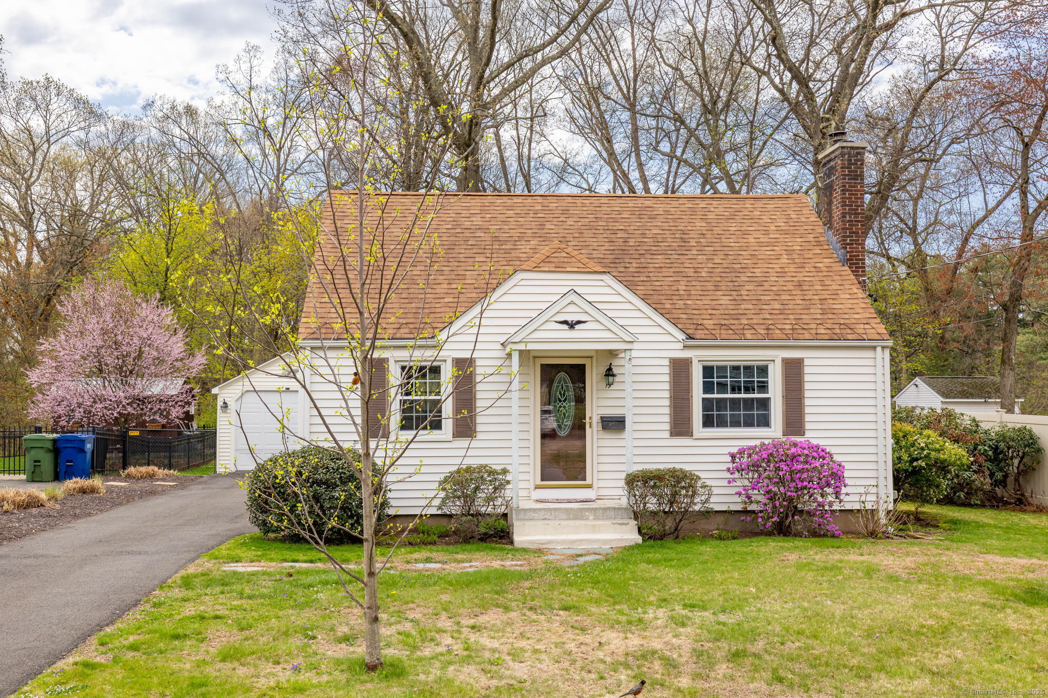 19 Salem Circle, Windsor, Connecticut image 1