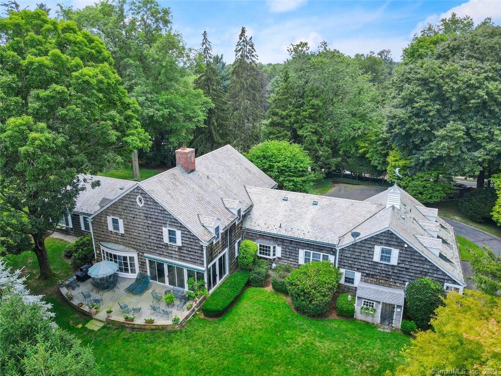 Property for Sale at Weed Street, New Canaan, Connecticut - Bedrooms: 6 
Bathrooms: 7 
Rooms: 13  - $3,895,000
