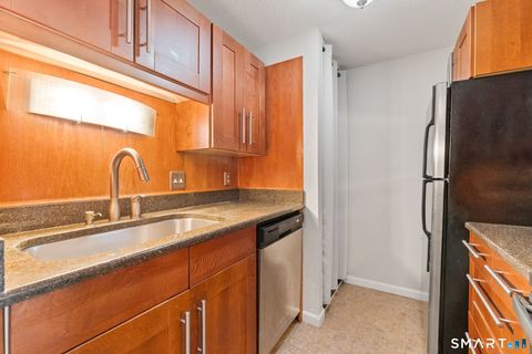 Tiny photo for 85 Cinnamon Springs #85, South Windsor, CT 06074 (MLS # 24151278)