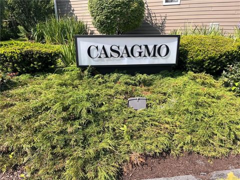 Photo of 60 Olcott Way #60, Ridgefield, CT 06877 (MLS # 24152426)