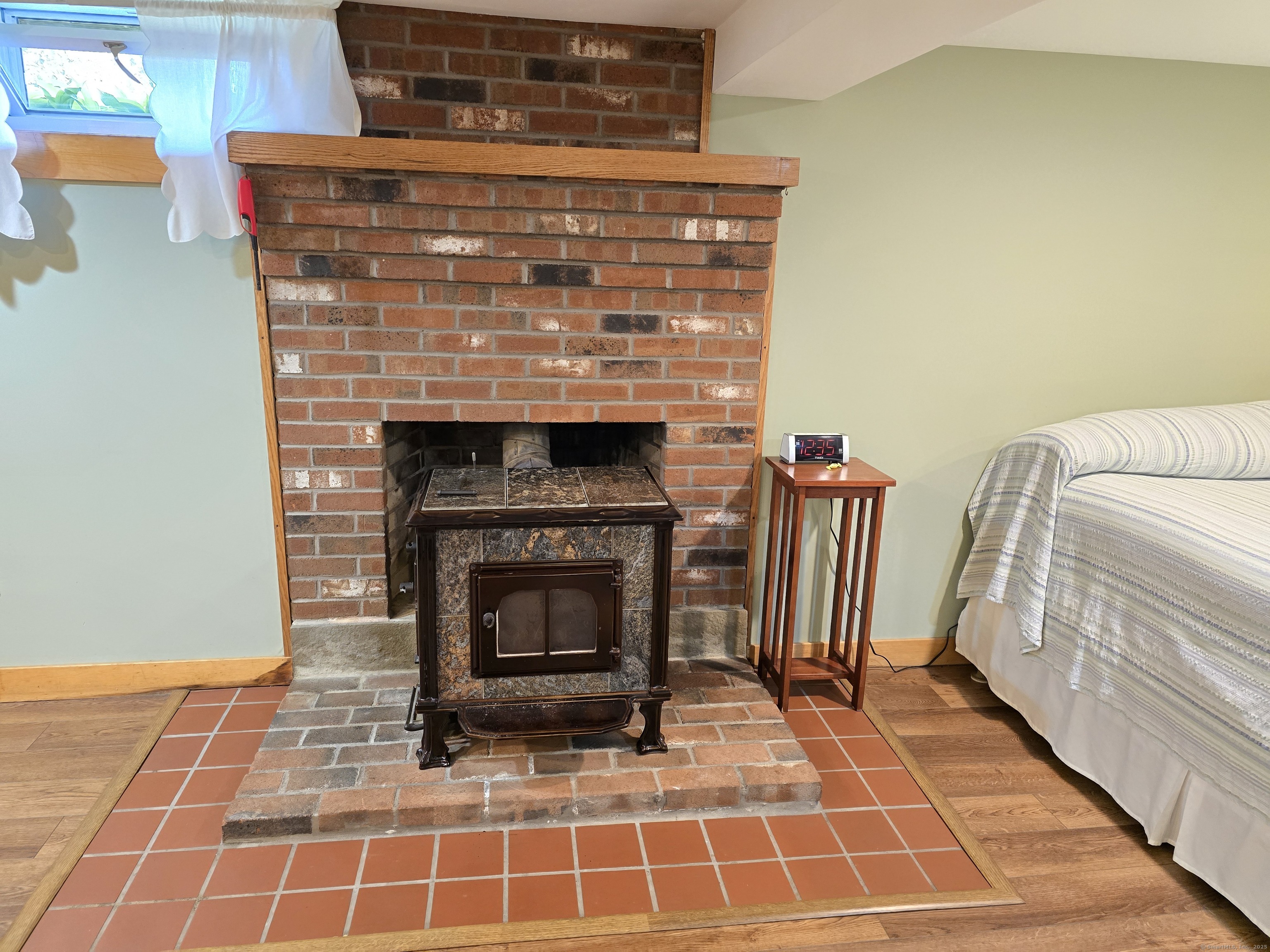 Durham, Connecticut 06422, United States, 4 Bedrooms Bedrooms, ,2 BathroomsBathrooms,Residential,Active,202590