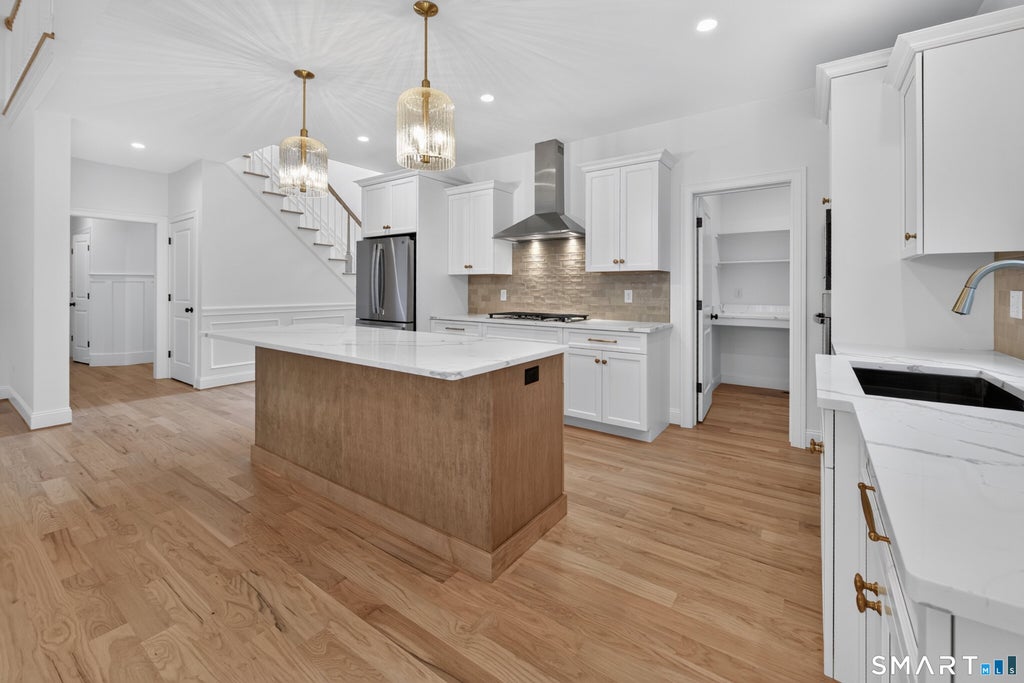 Photo of 10 Maple Avenue, Bristol, CT 06010 (MLS # 24209433)