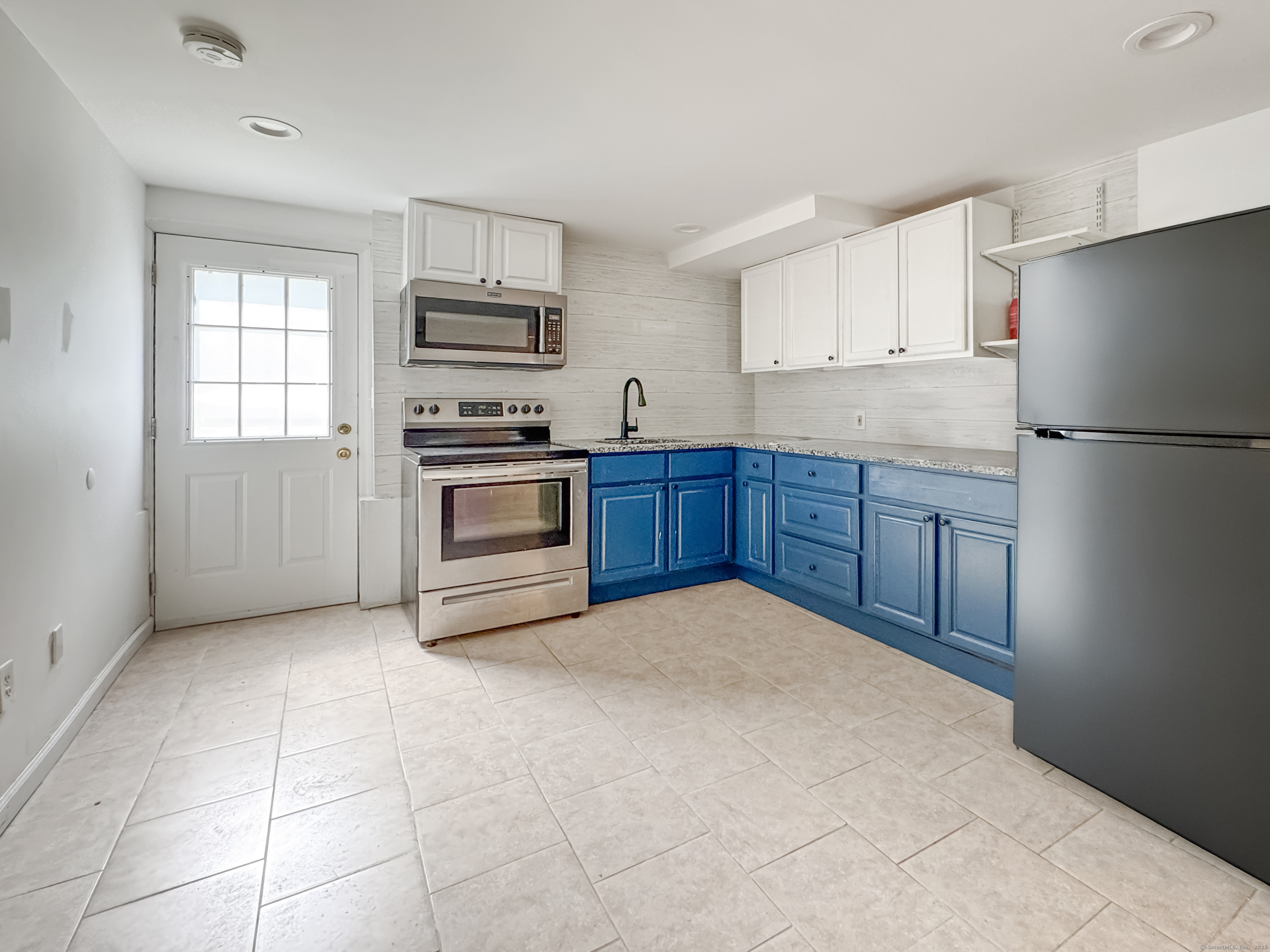 4 Robert Lane, Westport, Connecticut image 15