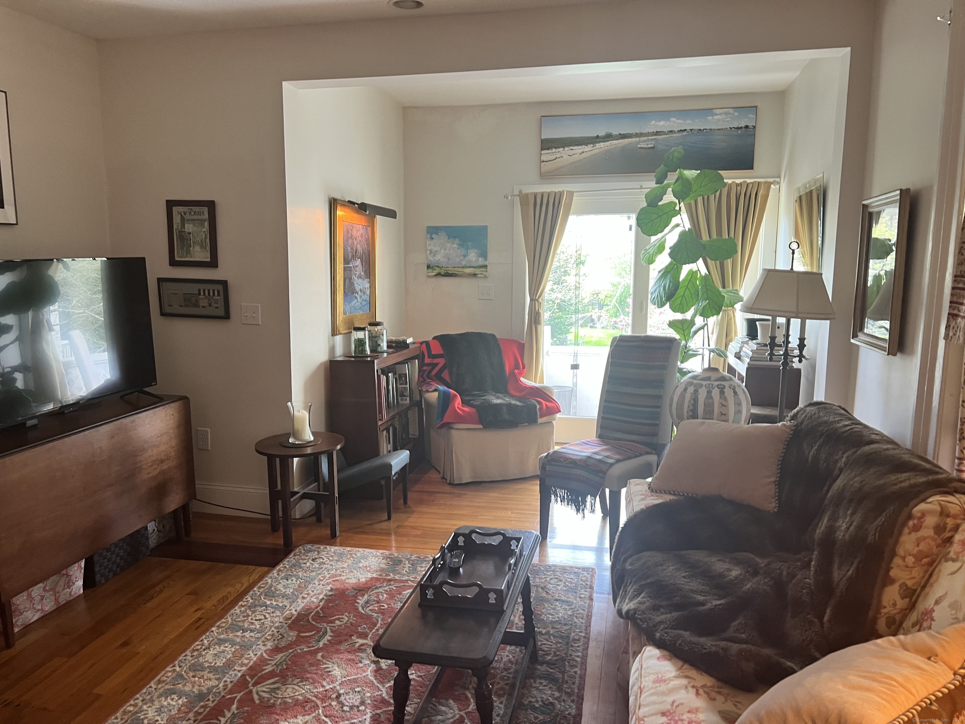 Stonington, Connecticut 06378, United States, 2 Bedrooms Bedrooms, ,2 BathroomsBathrooms,Residential,Pending,137690