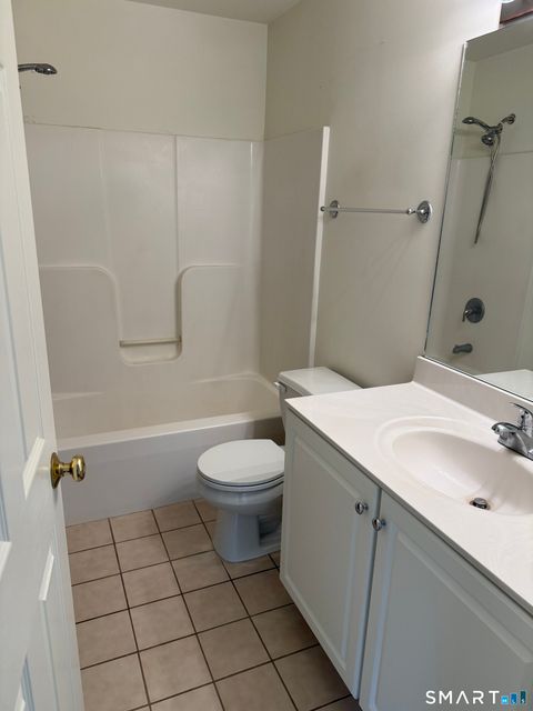 Tiny photo for 20 Orchard Street #206, Brookfield, CT 06804 (MLS # 24184896)
