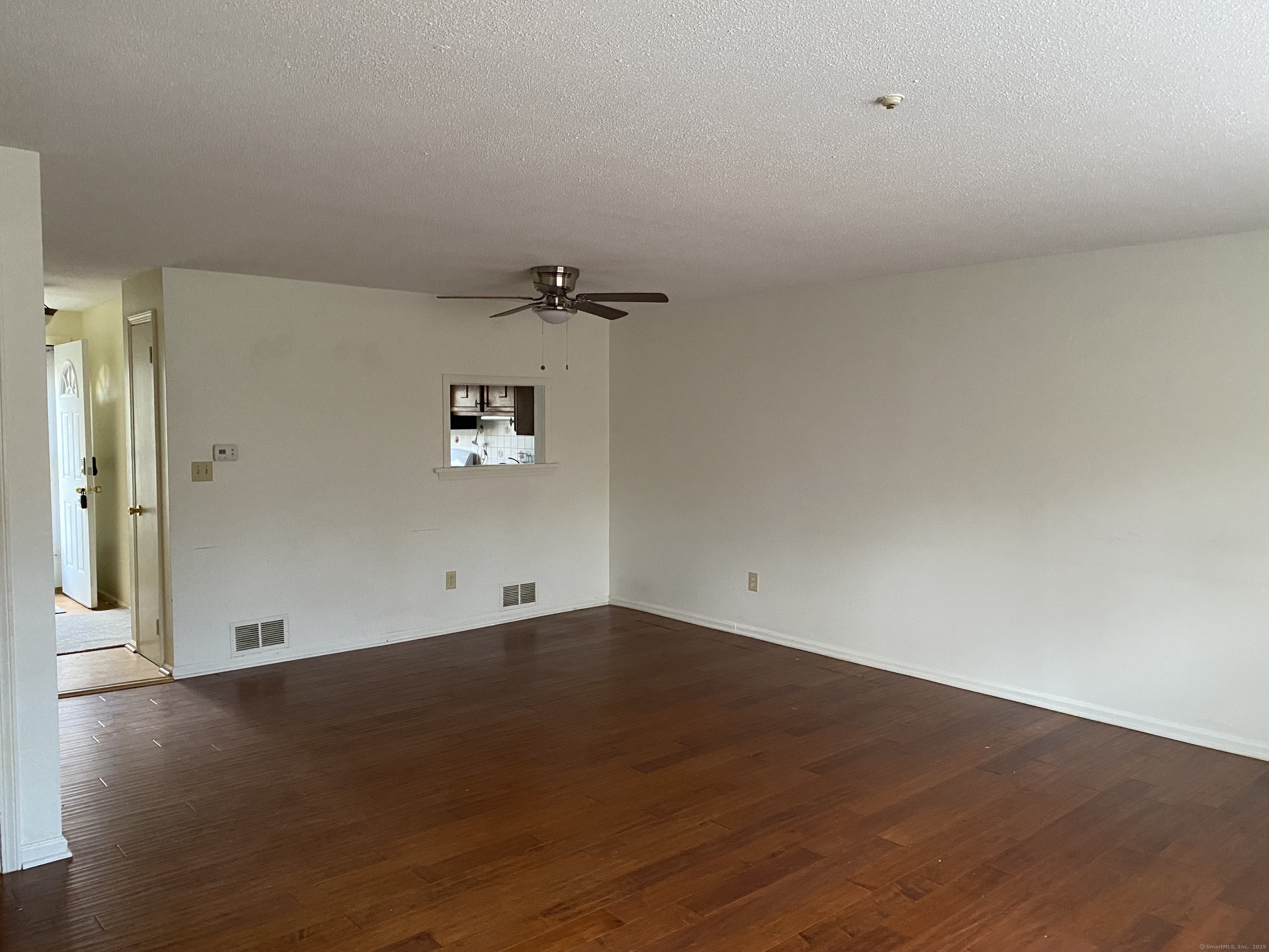 63 E Gate Lane #63, Hamden, Connecticut image 9