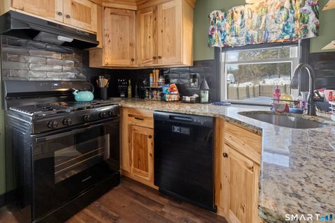 Tiny photo for 17 Auburn Street, Putnam, CT 06260 (MLS # 24151888)