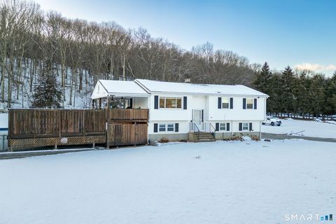 Photo of 134 Massapeag Side Road, Montville, CT 06382 (MLS # 24150451)