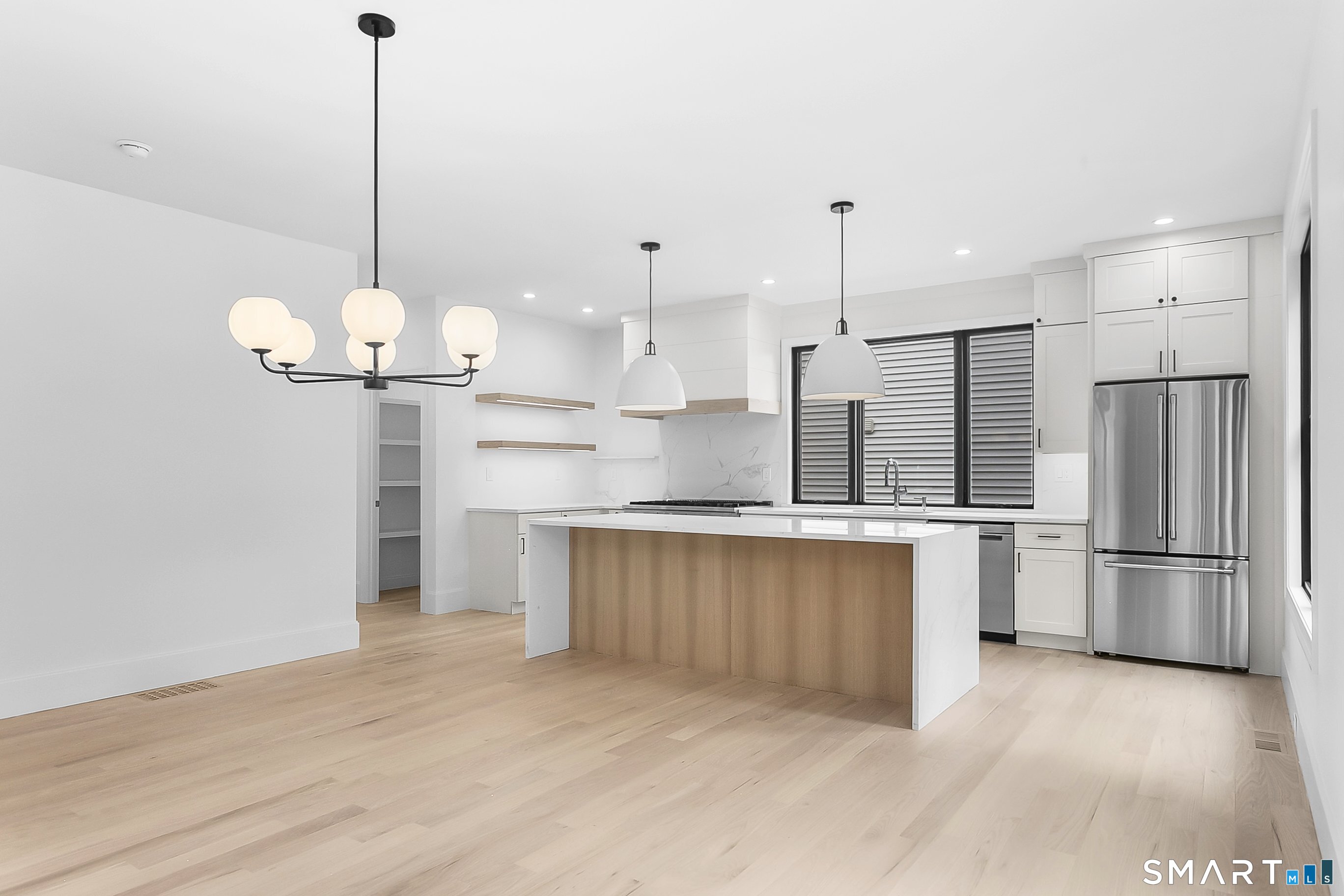 95 Oronoque Hills Road