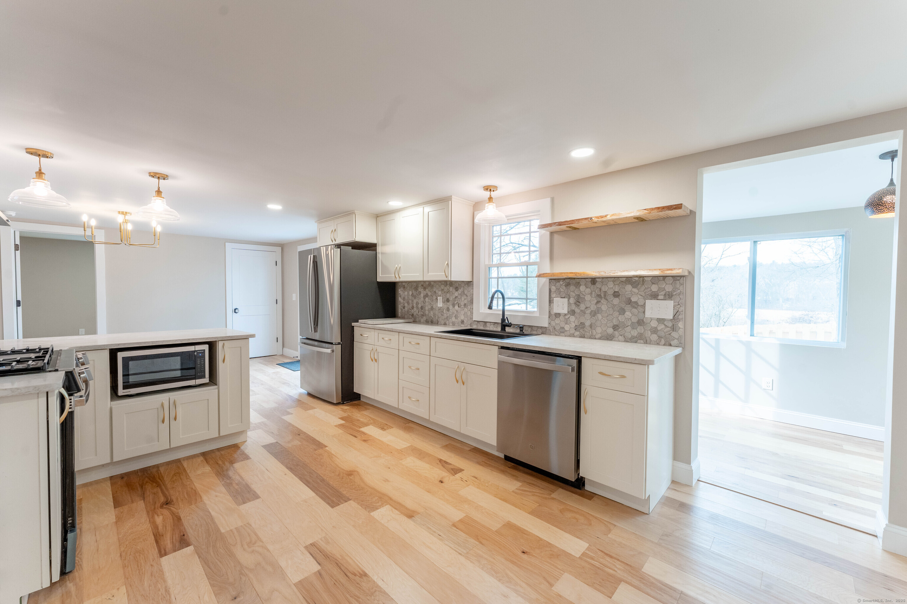 394 Riverside Drive, Thompson, Connecticut image 5