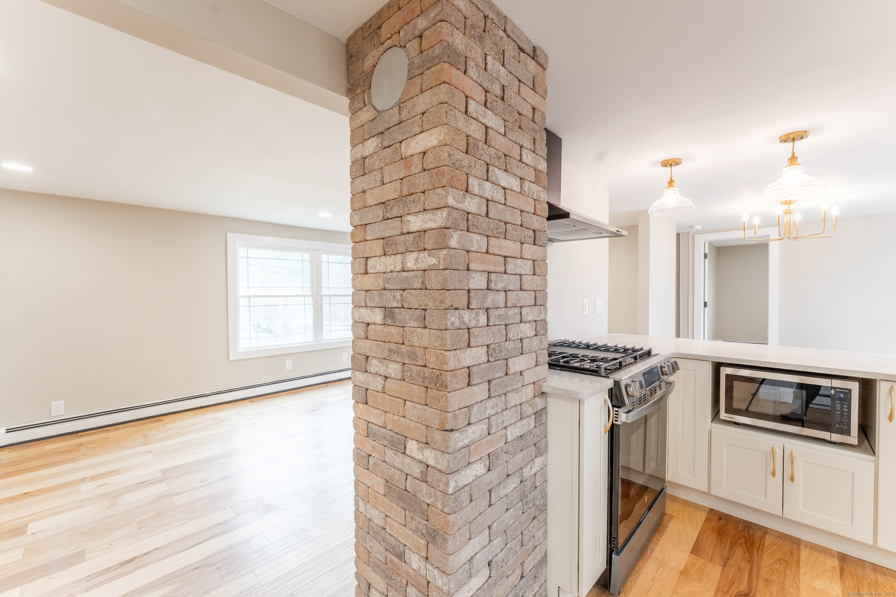 394 Riverside Drive, Thompson, Connecticut image 7
