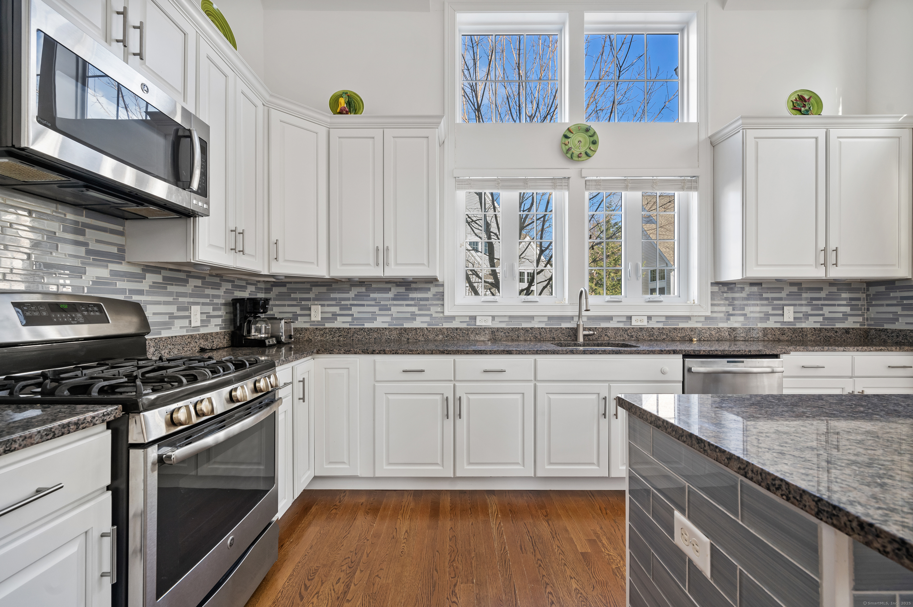 74 Copper Square Drive #74, Bethel, Connecticut image 8