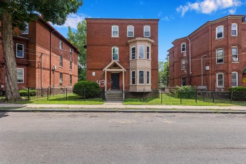 Photo of 43 Seyms Street #1, Hartford, CT 06120 (MLS # 24135492)