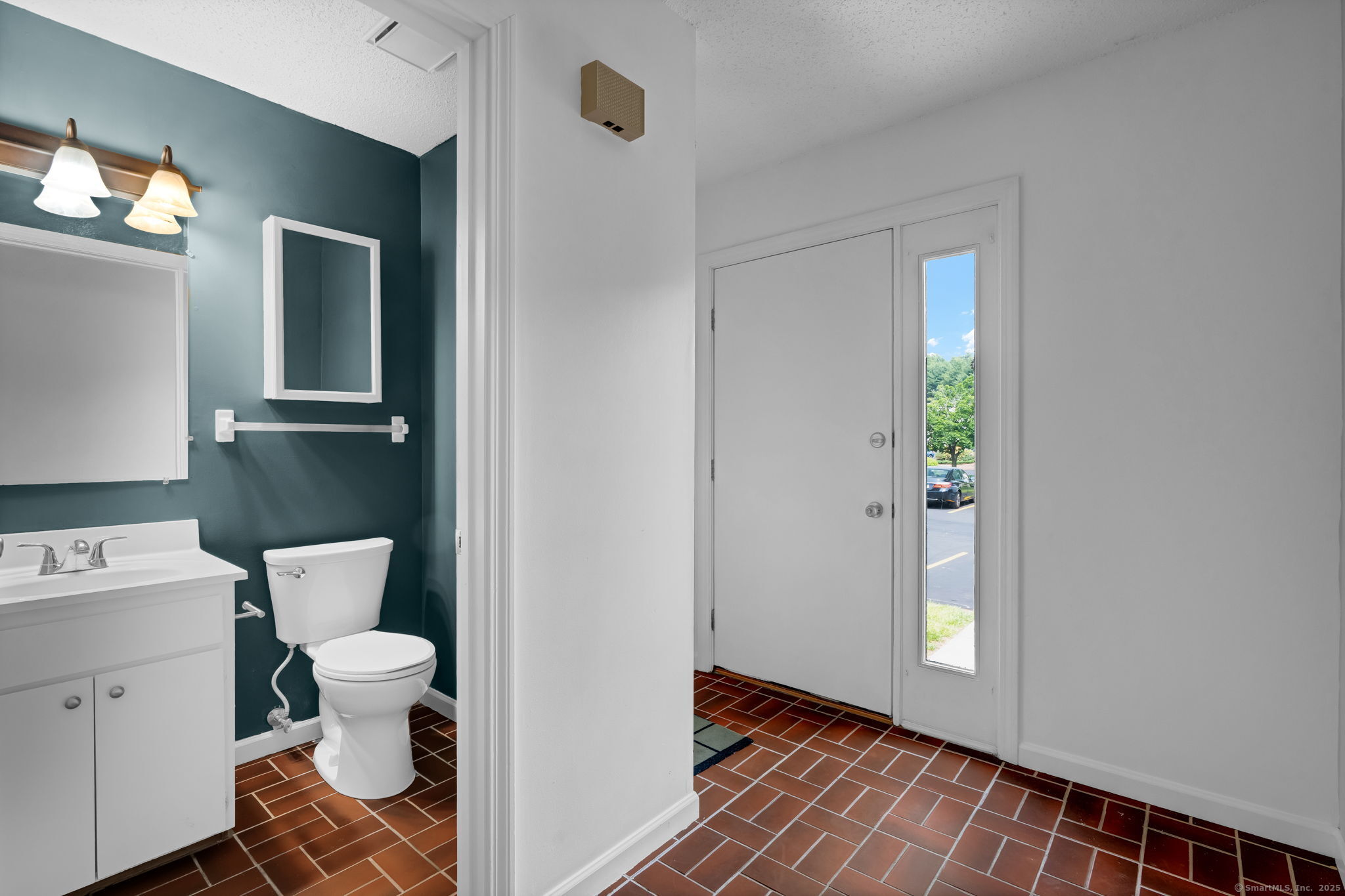 207 Summer Hill Drive 207
