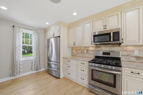 Tiny photo for 168 Kenwood Avenue, Stratford, CT 06614 (MLS # 24198262)