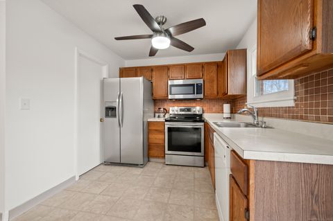 Tiny photo for 16 Lawton Road #22, Manchester, CT 06042 (MLS # 24137418)