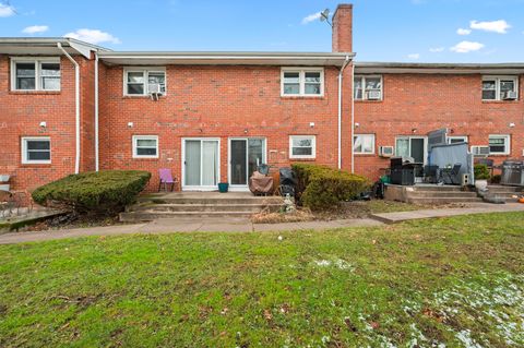 Tiny photo for 16 Lawton Road #22, Manchester, CT 06042 (MLS # 24137418)