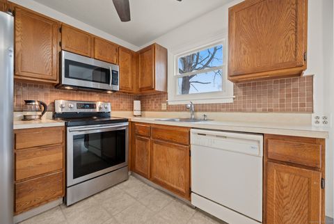 Tiny photo for 16 Lawton Road #22, Manchester, CT 06042 (MLS # 24137418)