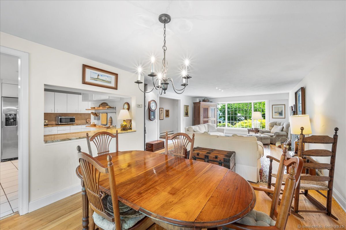 42 N Main Street, Essex, Connecticut image 16