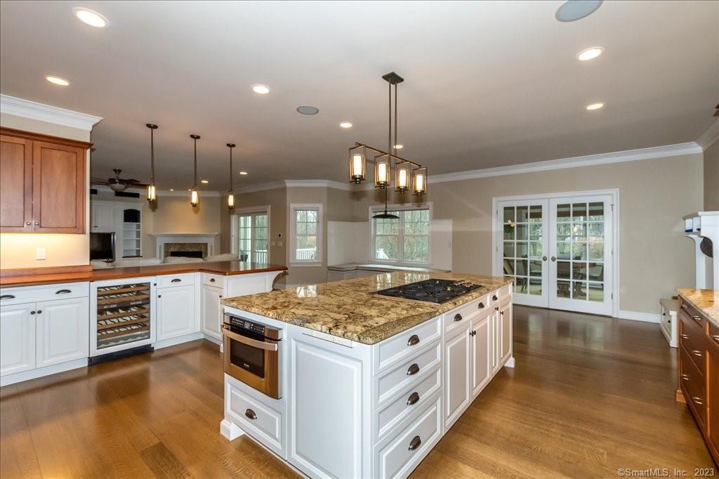 Photo 10 of 40 of 18 Heron Pond Road house
