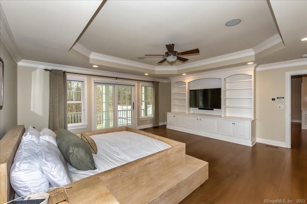 Photo 15 of 40 of 18 Heron Pond Road house