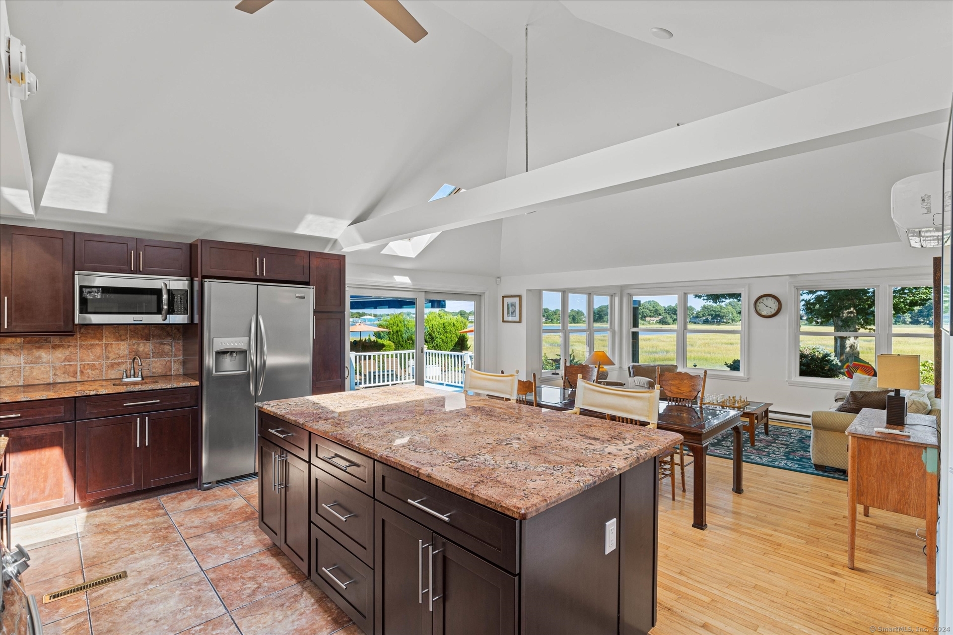 231 Pawson Road, Branford, Connecticut image 7