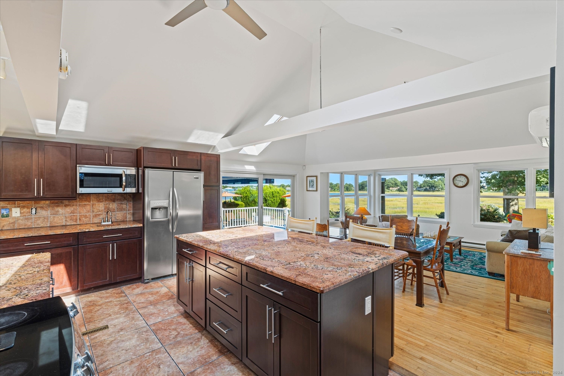 231 Pawson Road, Branford, Connecticut image 21