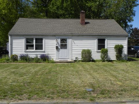 98 Crescent Drive East Hartford CT 06118