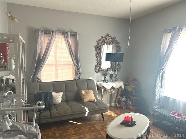 27 Putnam Heights, Hartford, Connecticut image 12