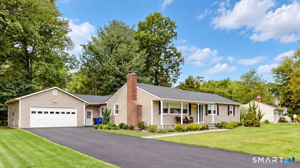 Photo of 22 Oriole Drive, Norwalk, CT 06851 (MLS # 24210076)