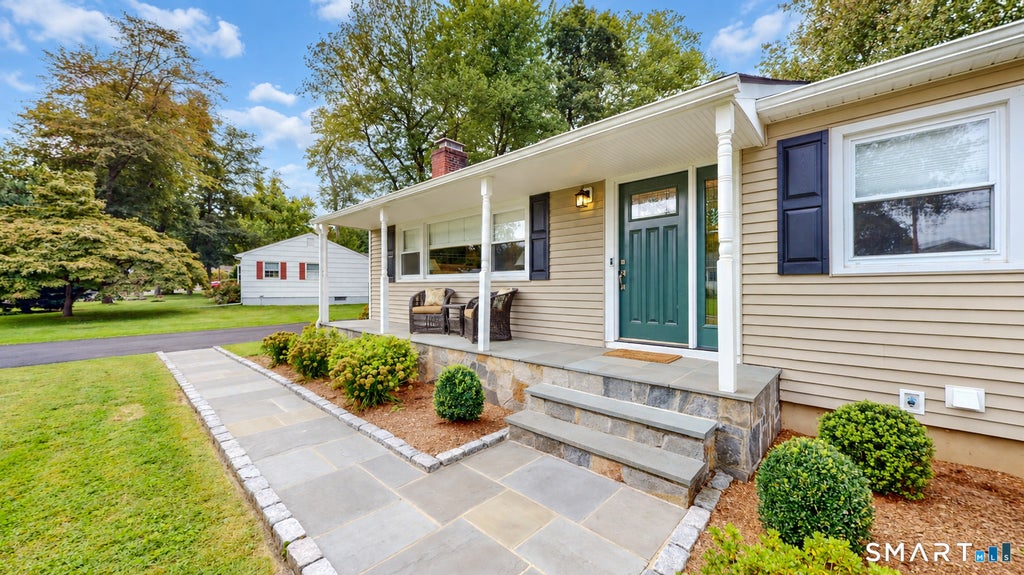 Photo of 22 Oriole Drive, Norwalk, CT 06851 (MLS # 24210076)
