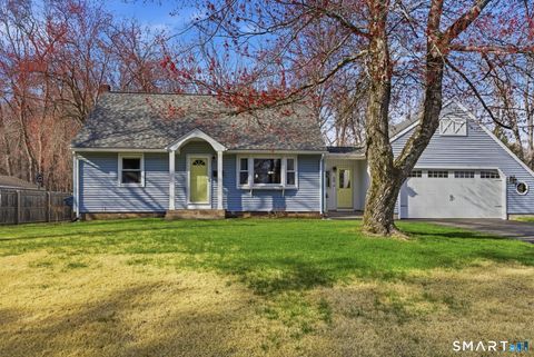 Photo of 30 Haynes Street, Enfield, CT 06082 (MLS # 24177778)