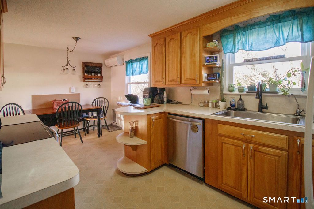 Photo of 49 Daley Street, Bristol, CT 06010 (MLS # 24158682)