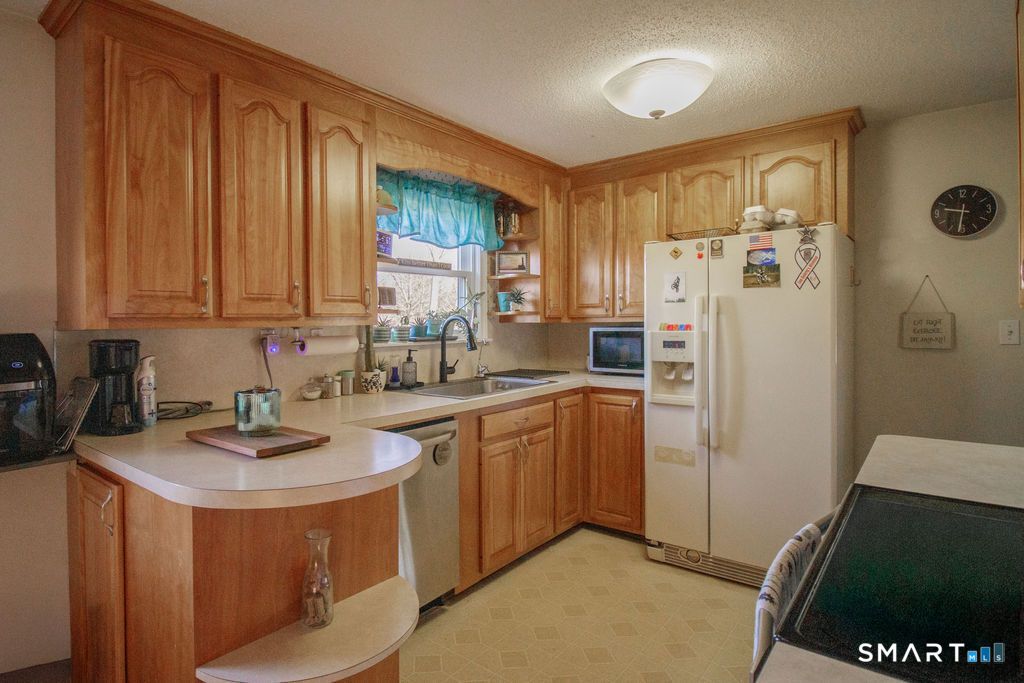 Photo of 49 Daley Street, Bristol, CT 06010 (MLS # 24158682)