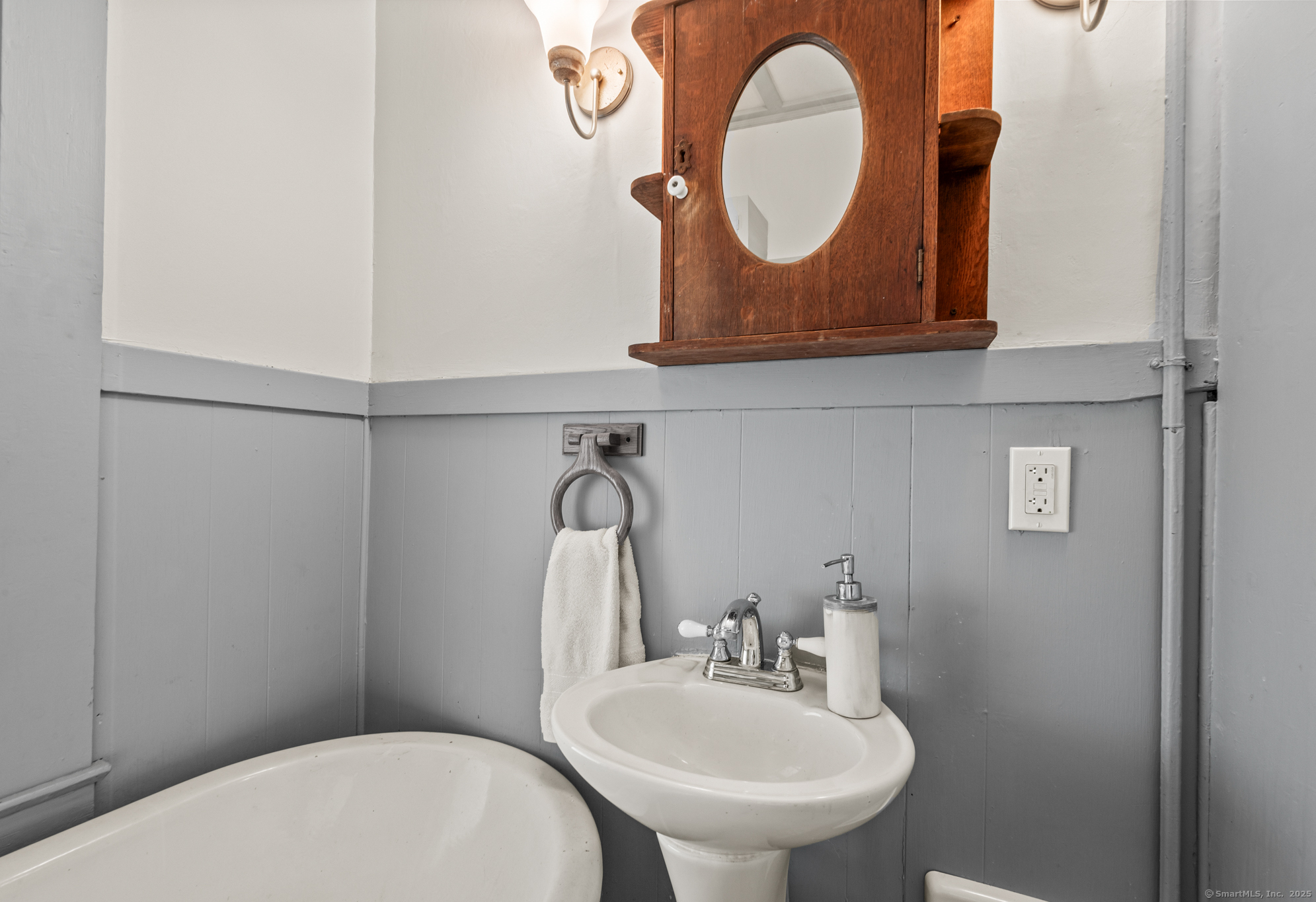 16 Crystal Lake Road, Stafford, Connecticut image 11