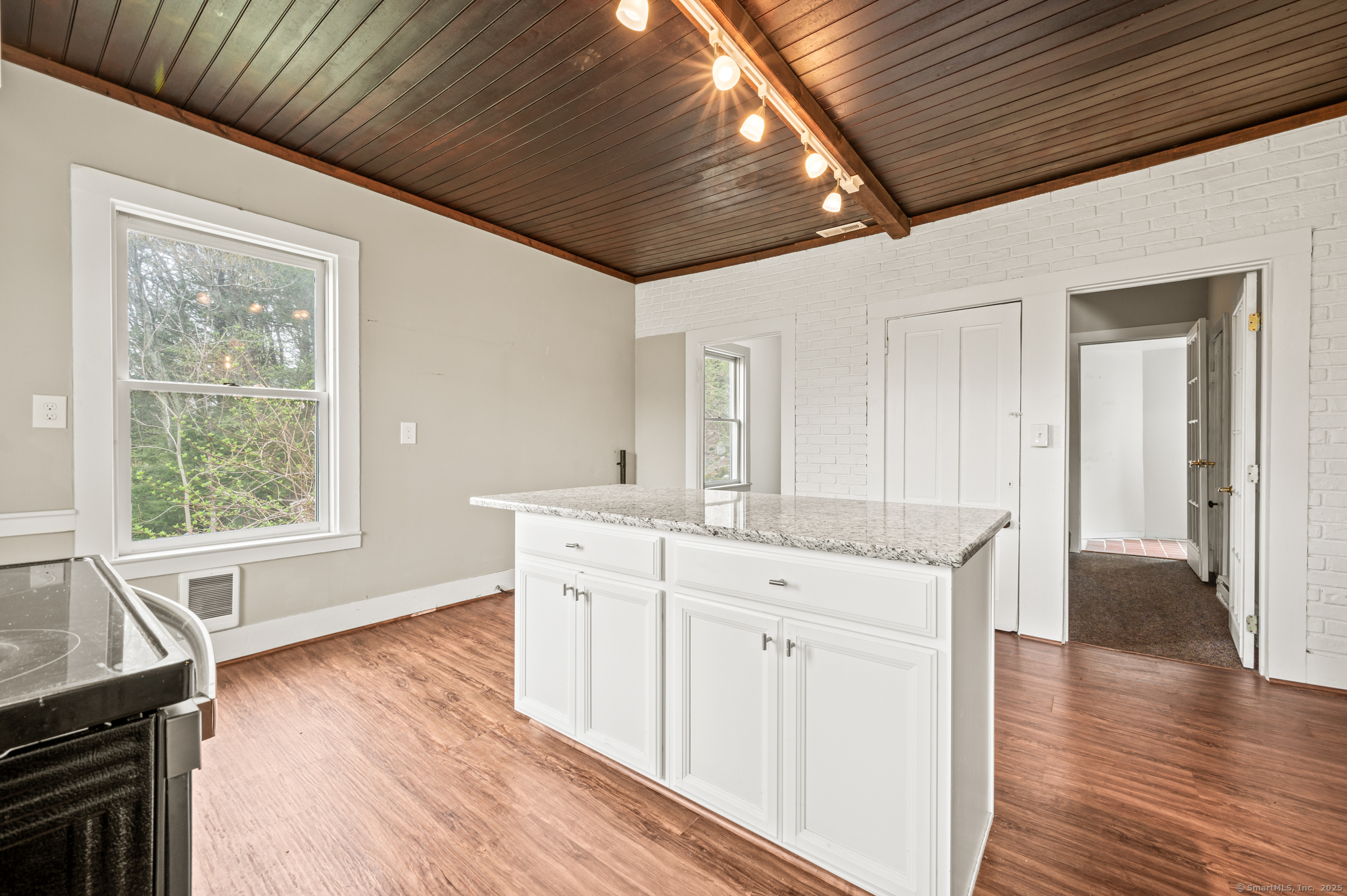 16 Crystal Lake Road, Stafford, Connecticut image 8