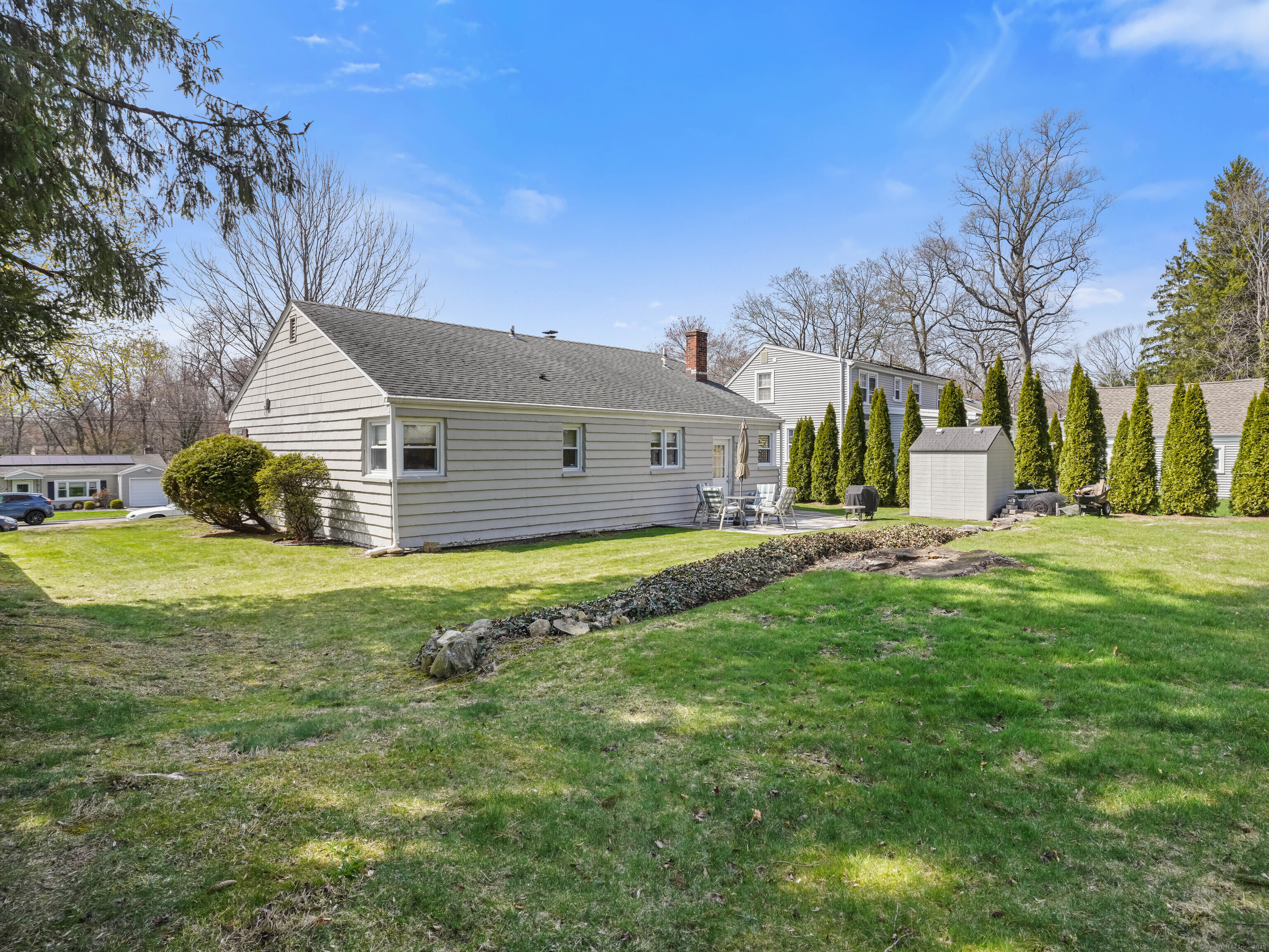 8 Randolph Place, Trumbull, Connecticut image 18